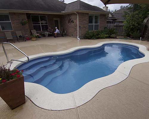 AquaPools install companies fiberglass pools Cypress 77410. Custom build contractors custom inground pool 77396 with best cheap prices.
